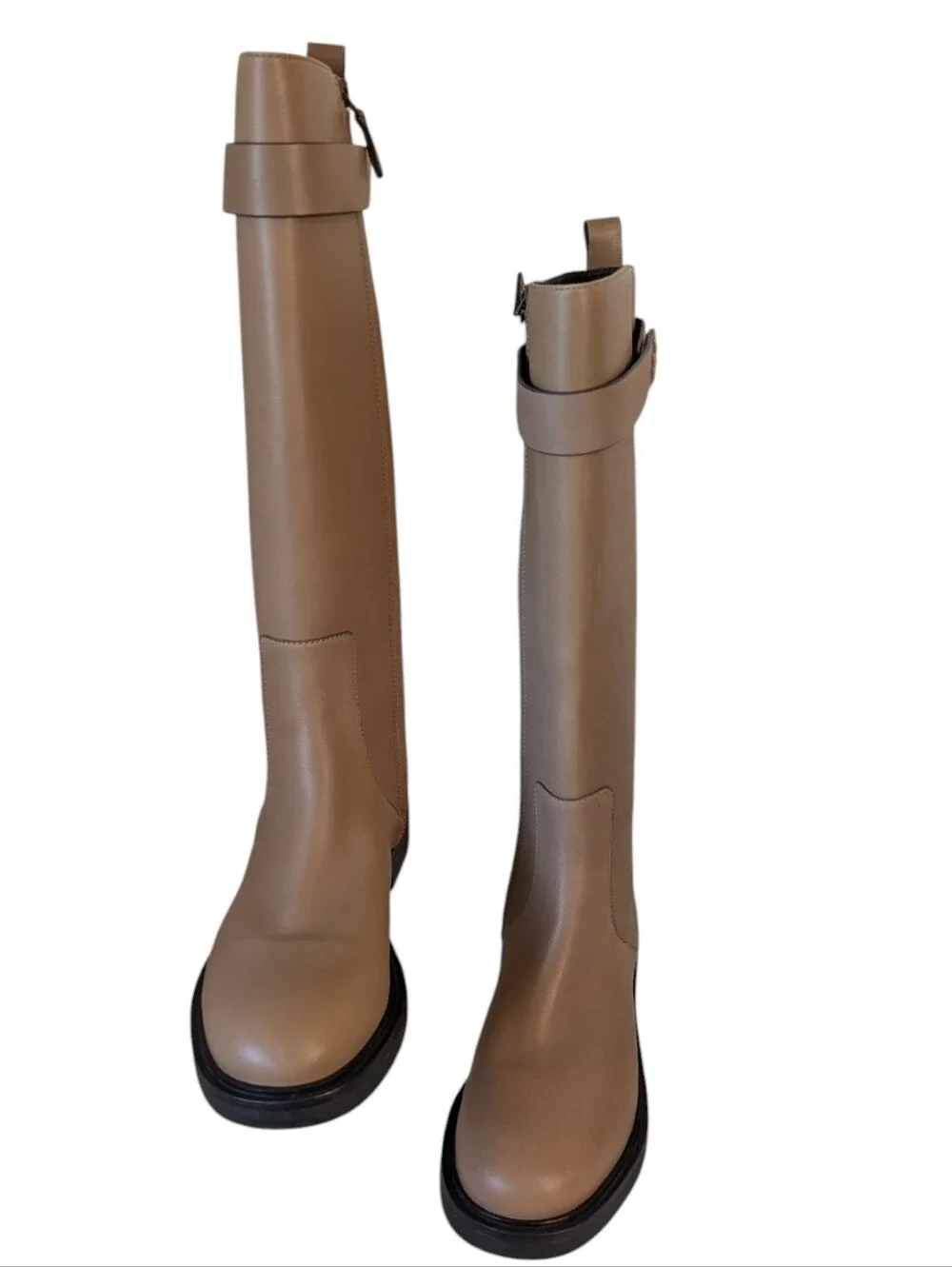 TORY BURCH DOUBLE T UTILITY BOOTS 35MM IN ALMOND FLOUR.. Size 9.5